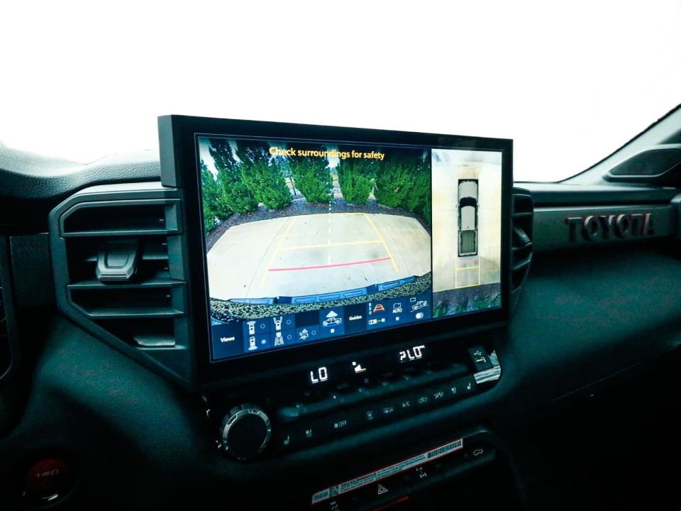 Toyota Tundra TRD PRO - foto 11