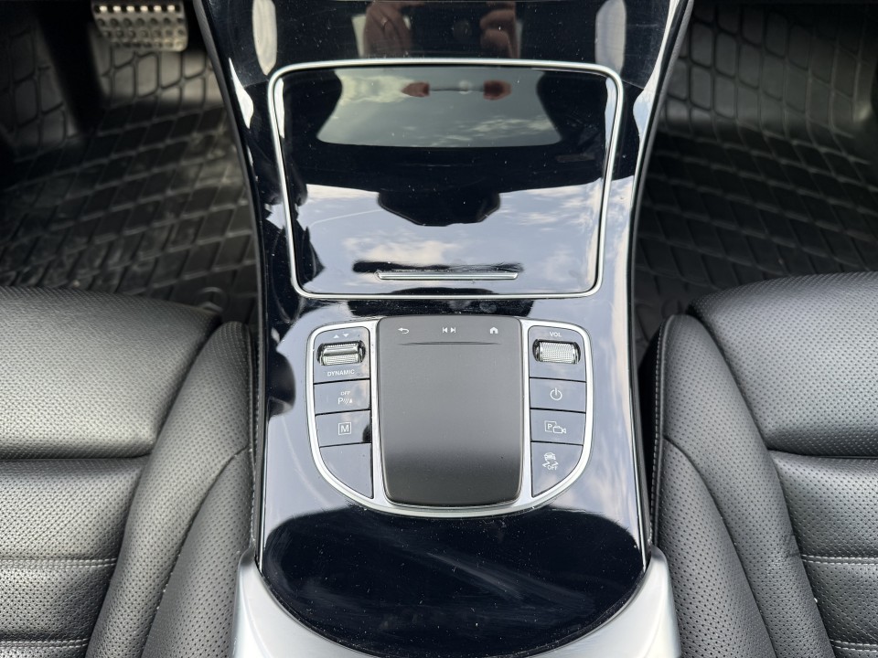 Mercedes-Benz GLC 300e 4MATIC AMG Line - foto 26