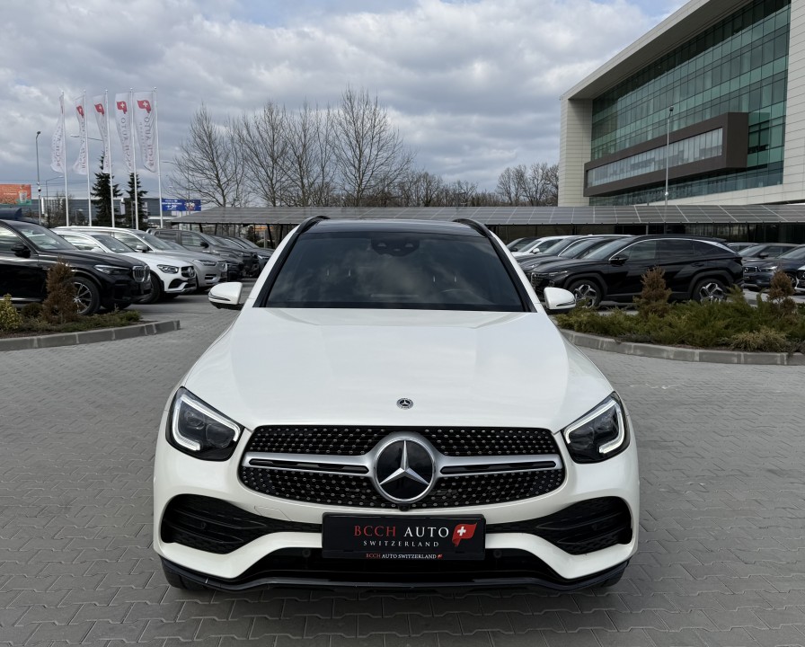 Mercedes-Benz GLC 300e 4MATIC AMG Line - foto 8