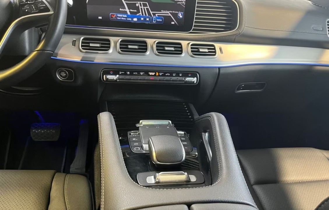 Mercedes-Benz GLE Coupé 400e 4MATIC AMG Line - foto 11