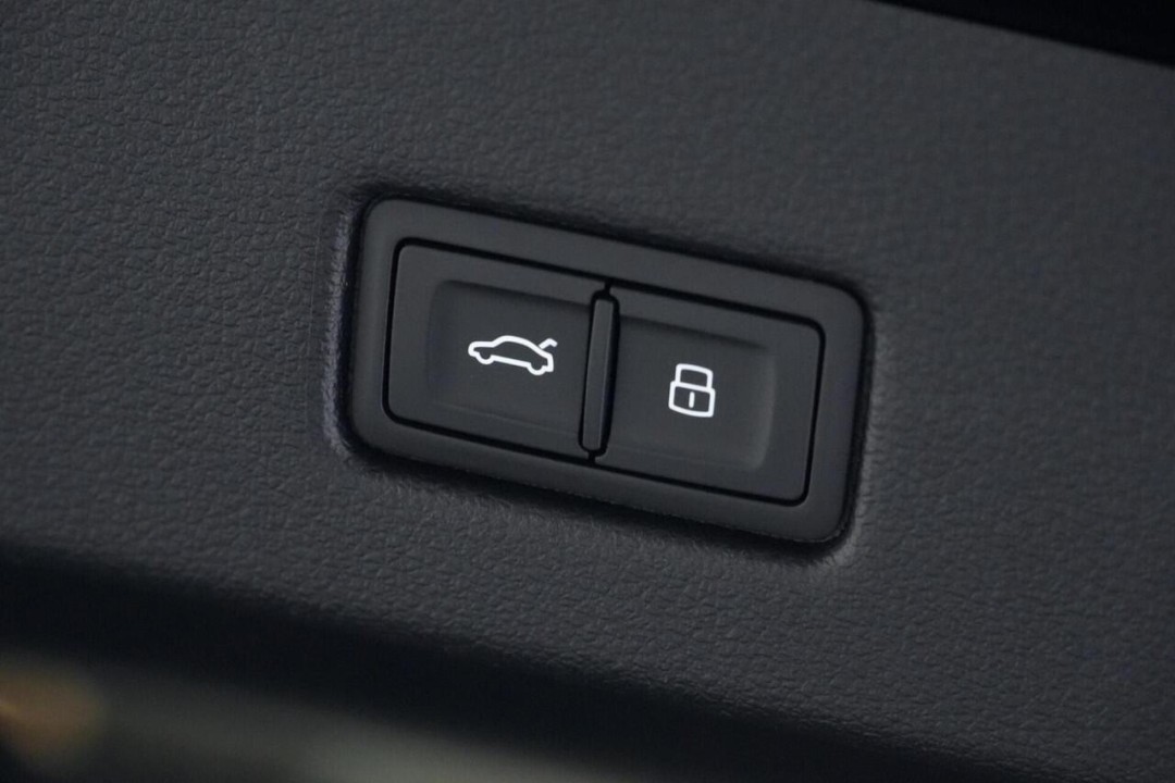 Audi A7 Sportback 55 TFSIe quattro S tronic Competition - foto 22