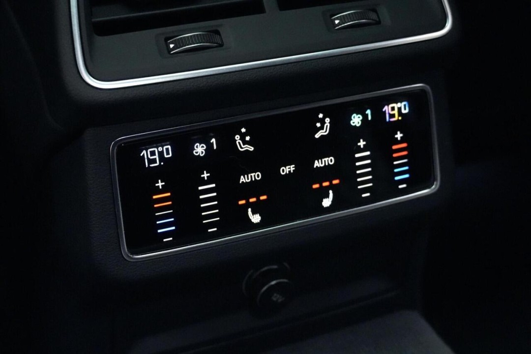 Audi A7 Sportback 55 TFSIe quattro S tronic Competition - foto 17