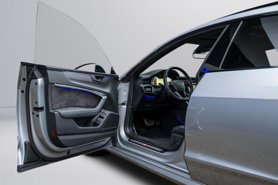 Audi A7 Sportback 55 TFSIe quattro S tronic Competition - foto 10