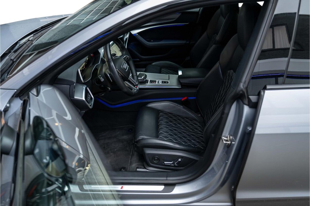 Audi A7 Sportback 55 TFSIe quattro S tronic Competition - foto 8
