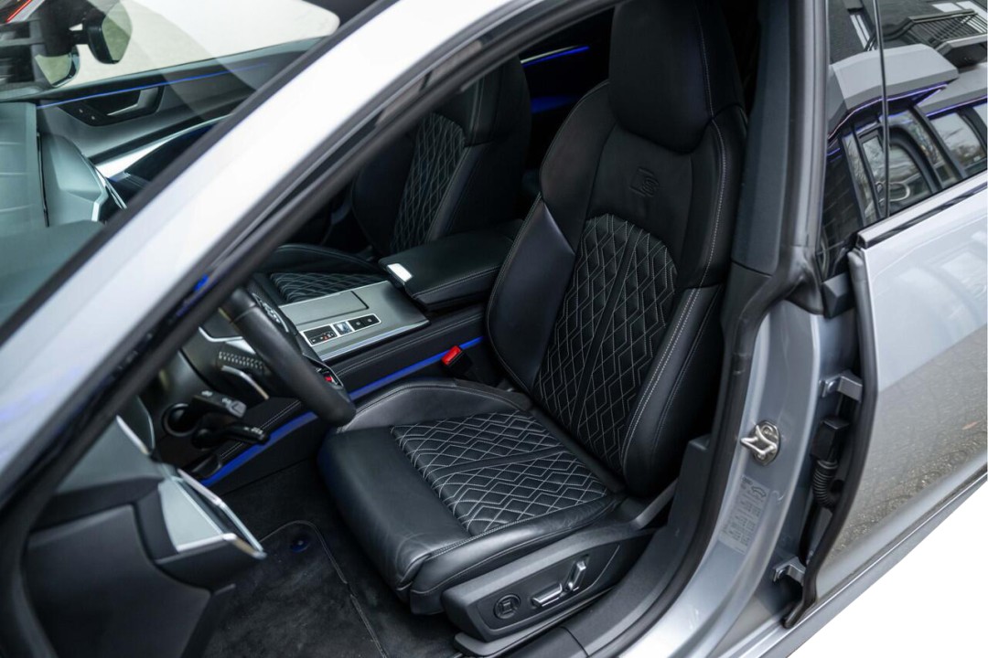 Audi A7 Sportback 55 TFSIe quattro S tronic Competition - foto 9