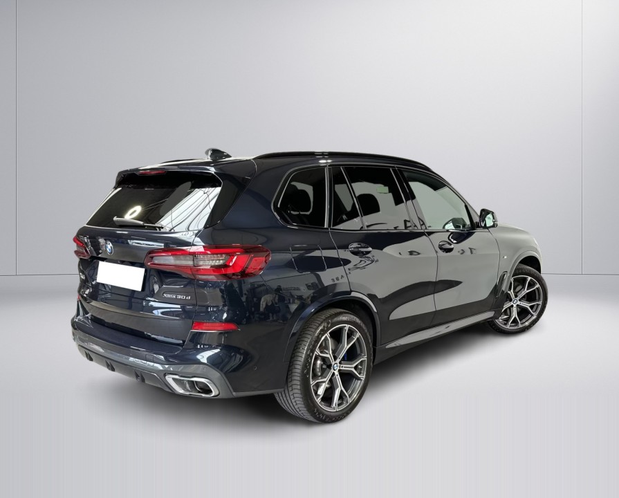 BMW X5 xDrive30d M-Sport (4)