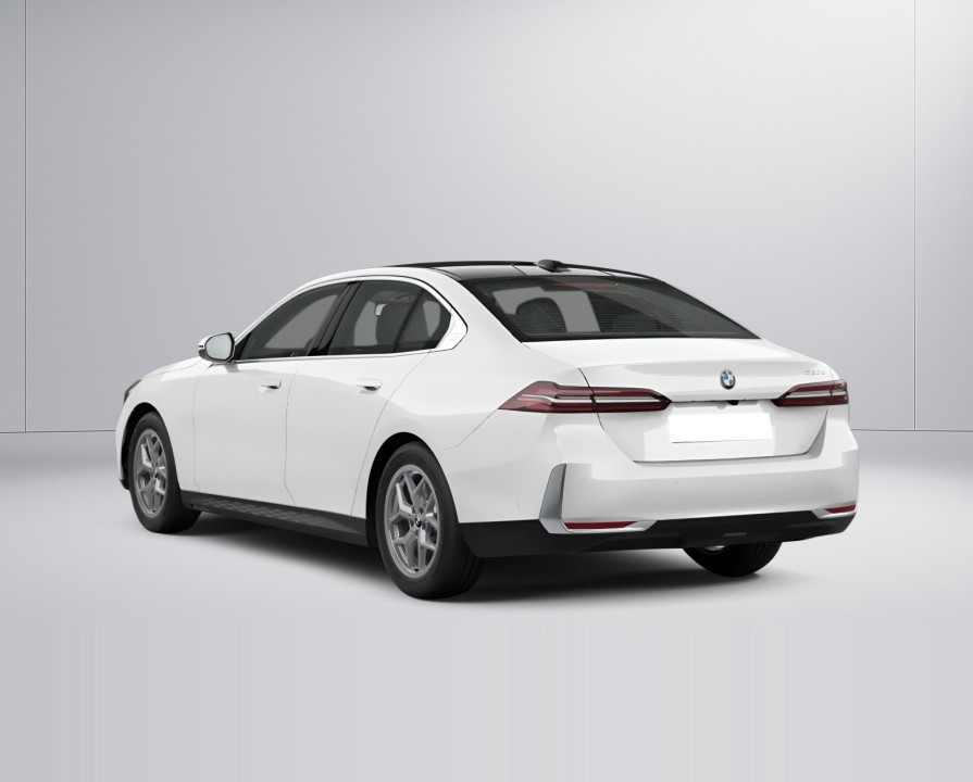 BMW Seria 5 520d (3)