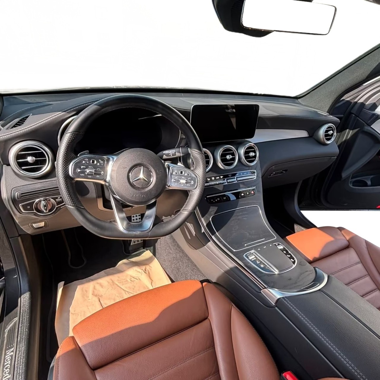 Mercedes-Benz GLC 300de 4MATIC - foto 14