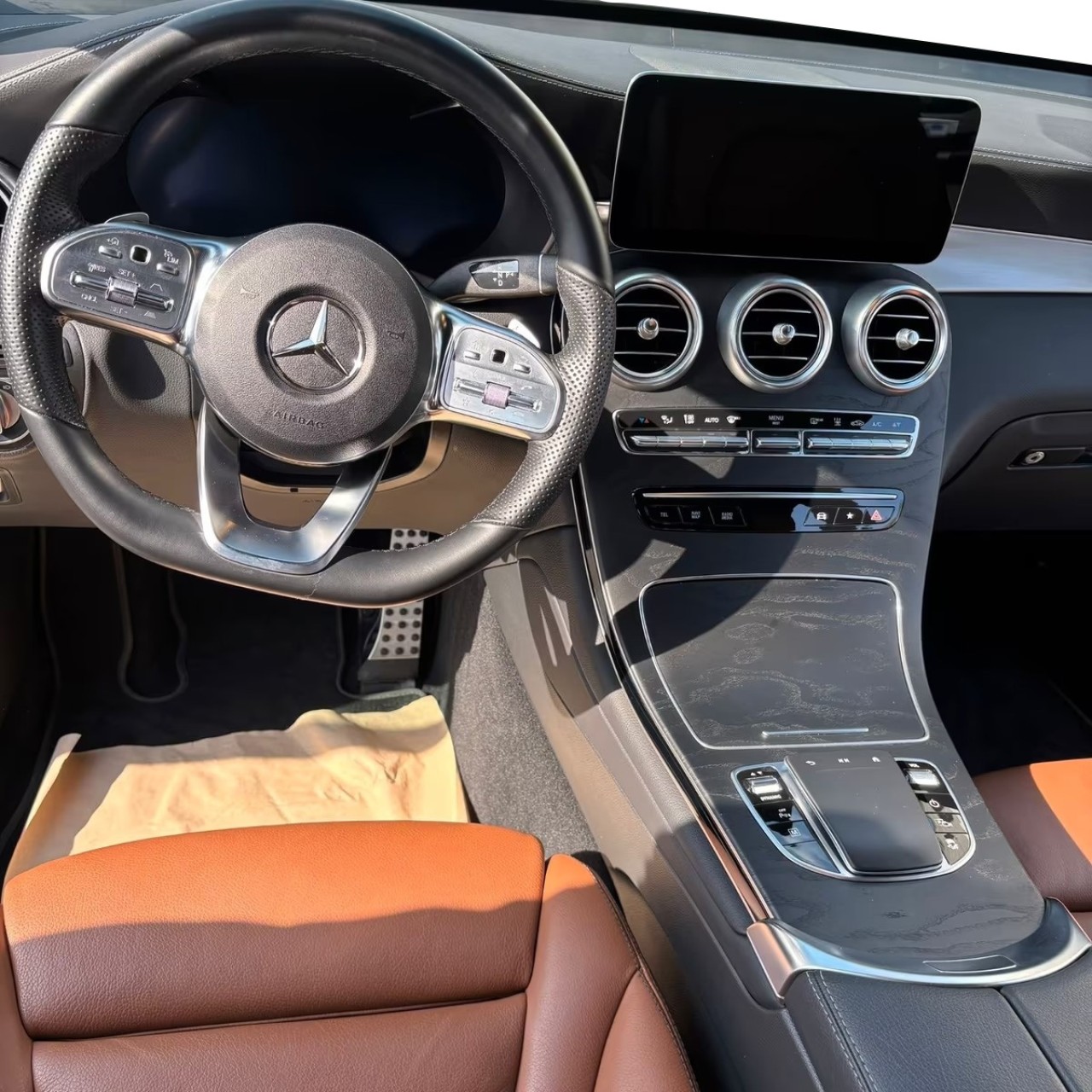 Mercedes-Benz GLC 300de 4MATIC - foto 13