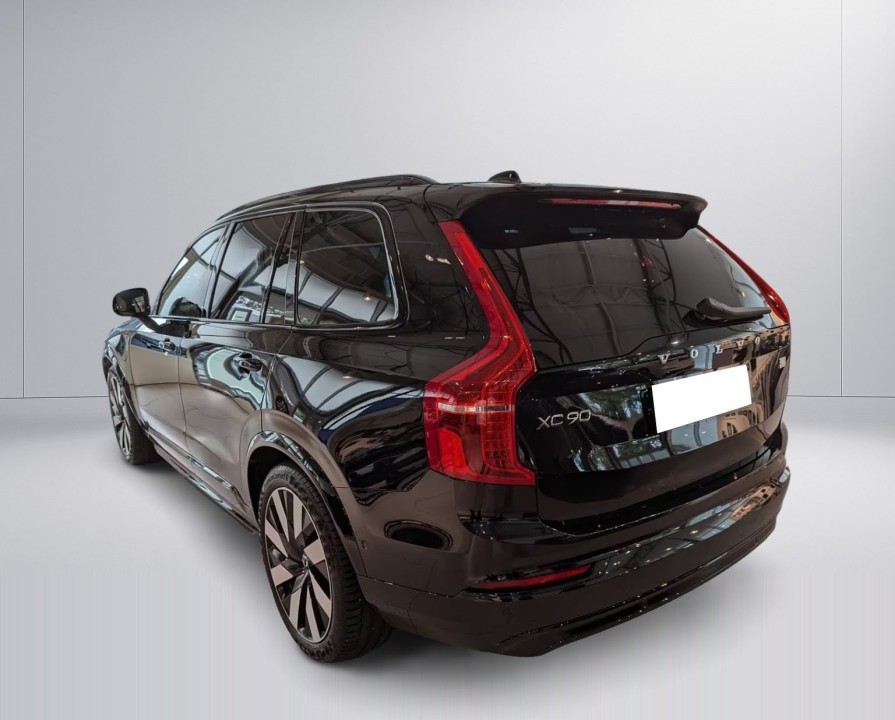 Volvo XC 90 T8 Recharge AWD Ultra Dark (4)