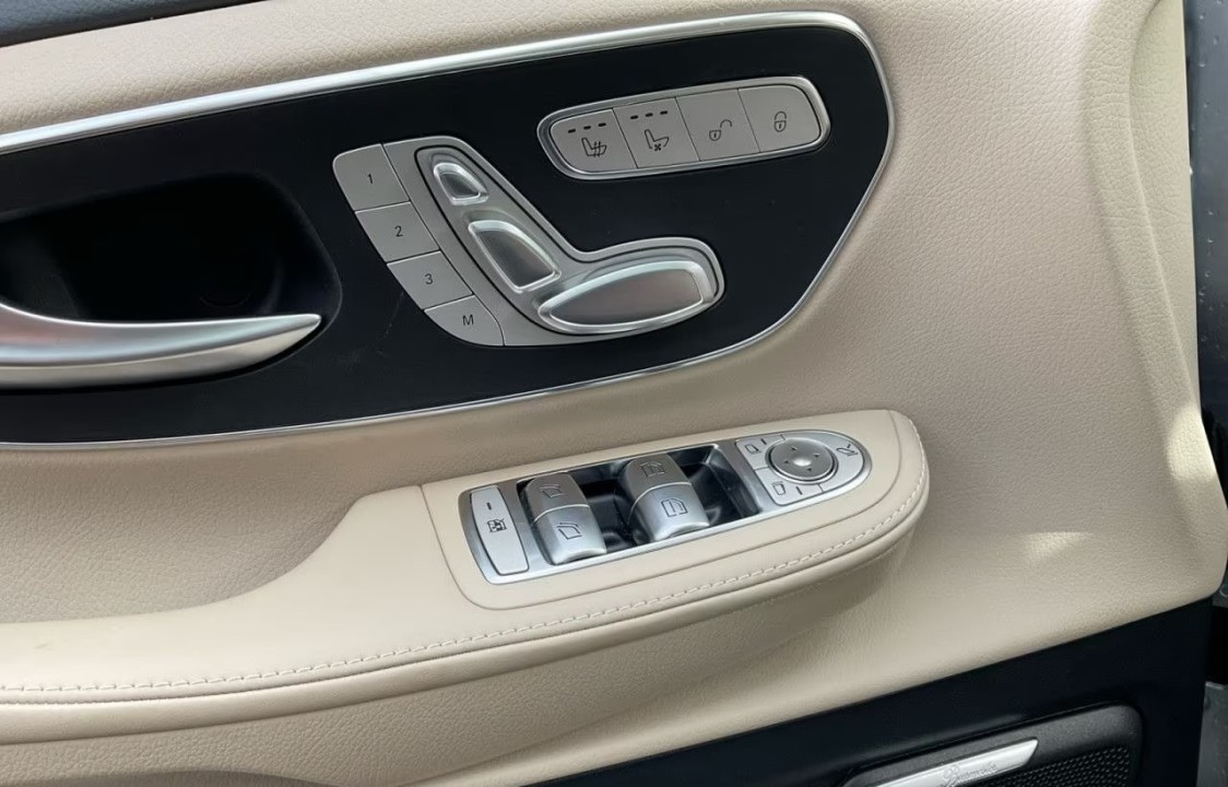 Mercedes-Benz V 300d 4MATIC Long Exclusive - foto 12