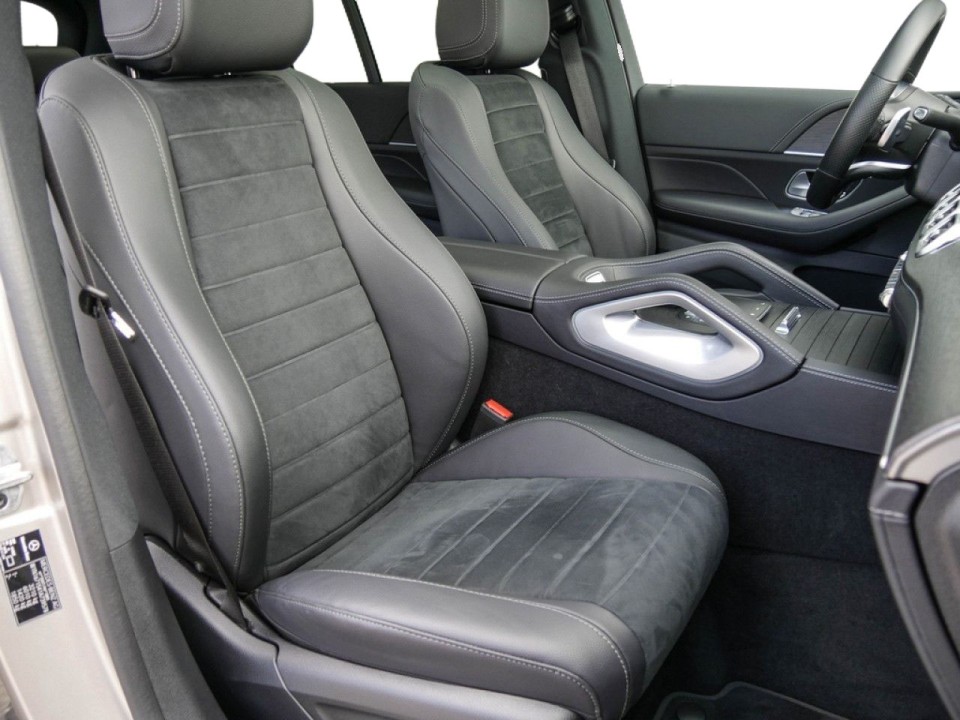 Mercedes-Benz GLE 350e 4MATIC AMG Line - foto 6