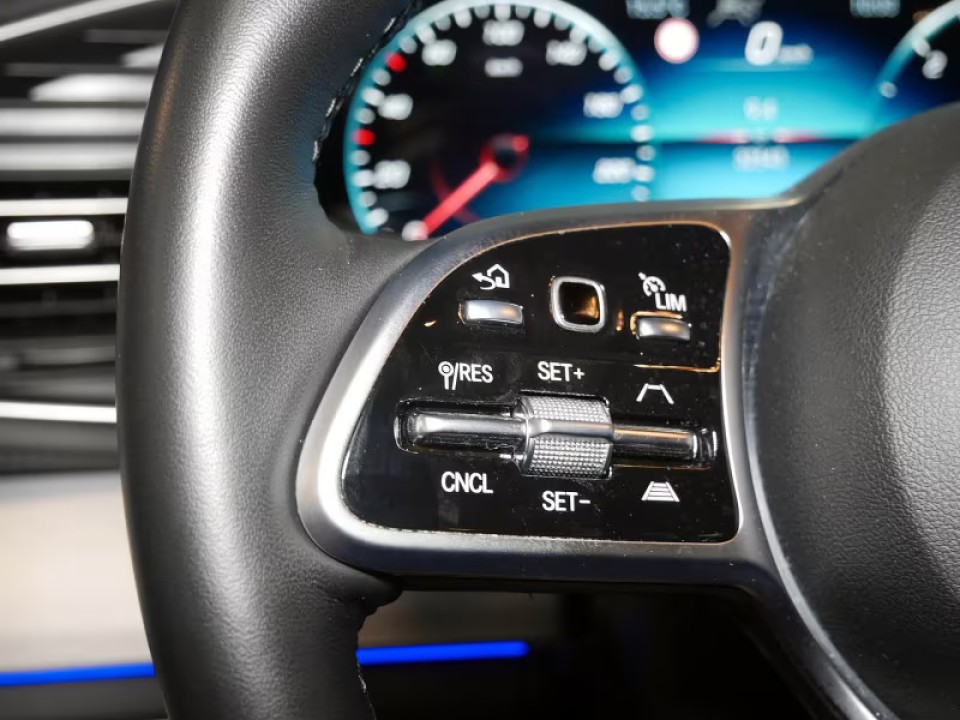 Mercedes-Benz GLS 350d 4MATIC AMG Line - foto 10