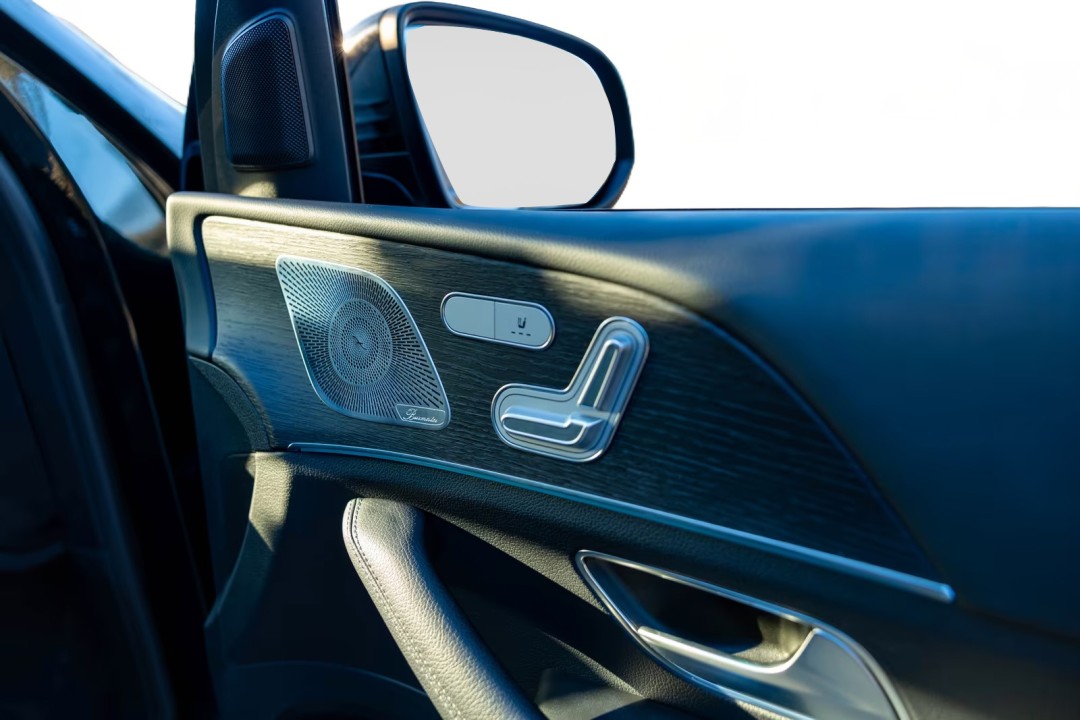 Mercedes-Benz GLE 350e 4MATIC AMG Line - foto 17