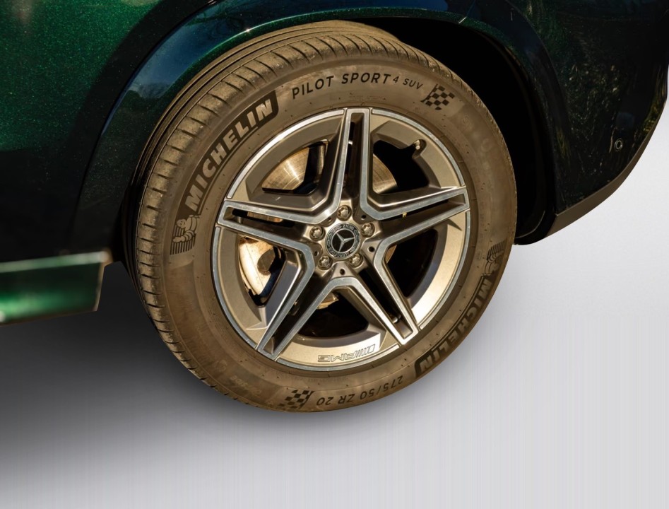 Mercedes-Benz GLE 350e 4MATIC AMG Line - foto 22