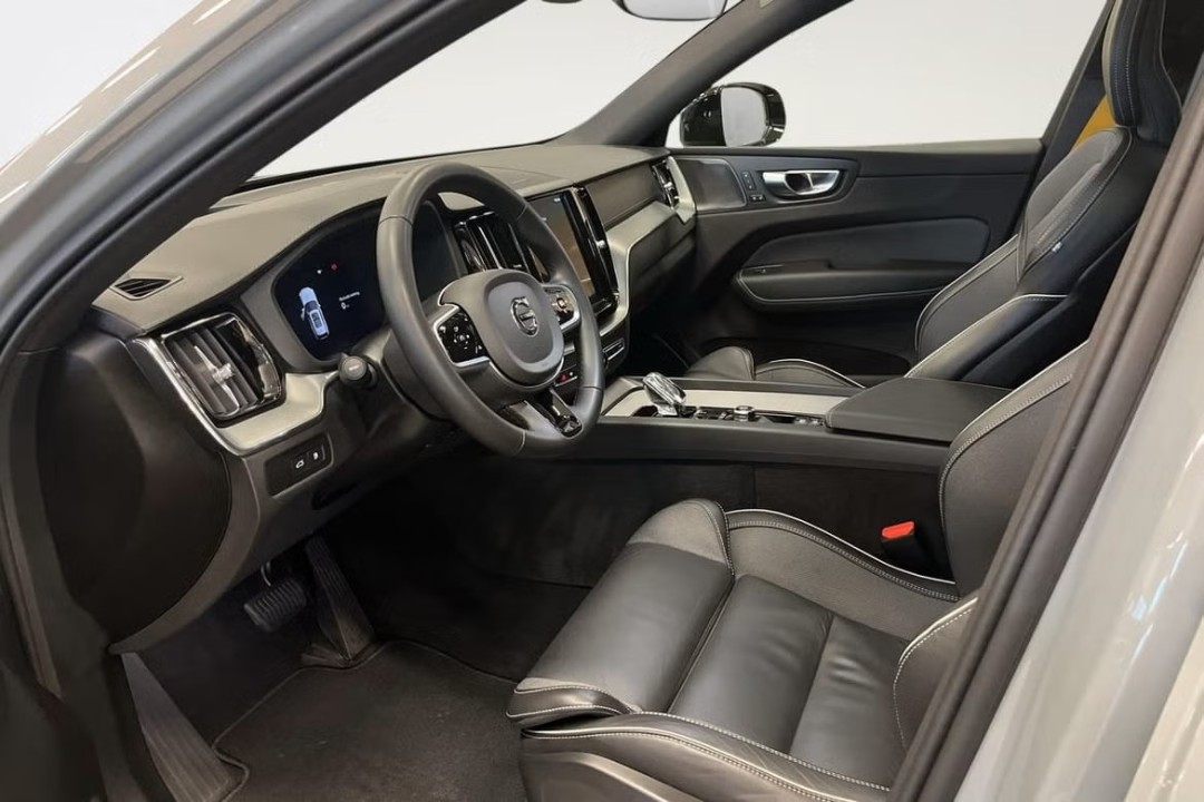 Volvo XC 60 T8 Recharge AWD Polestar Engineered - foto 7