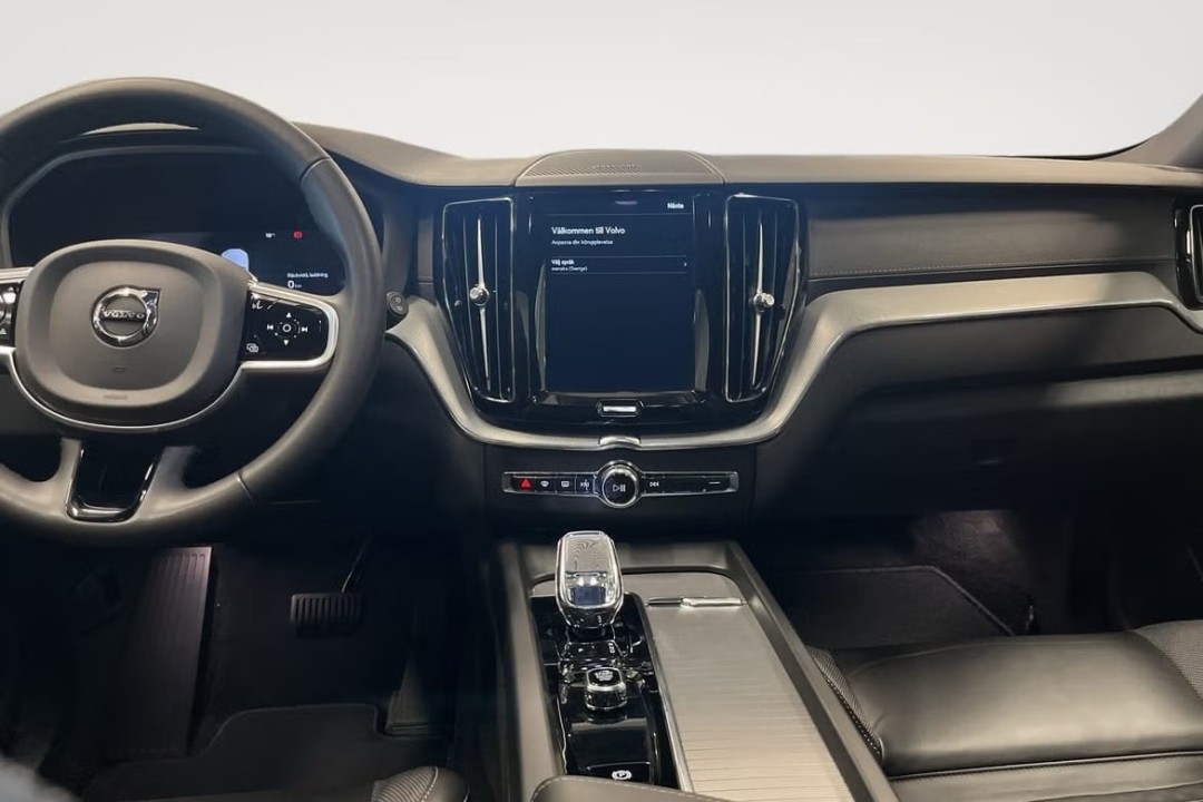 Volvo XC 60 T8 Recharge AWD Polestar Engineered - foto 6
