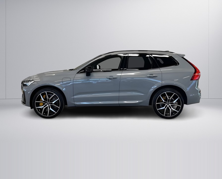 Volvo XC 60 T8 Recharge AWD Polestar Engineered (3)