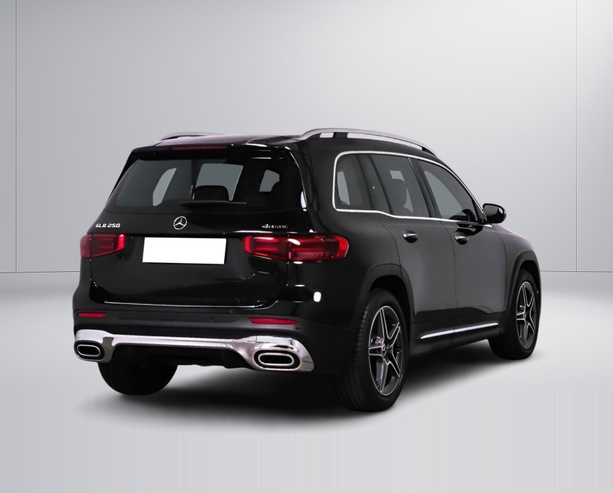 Mercedes-Benz GLB 250 4MATIC AMG Line (2)