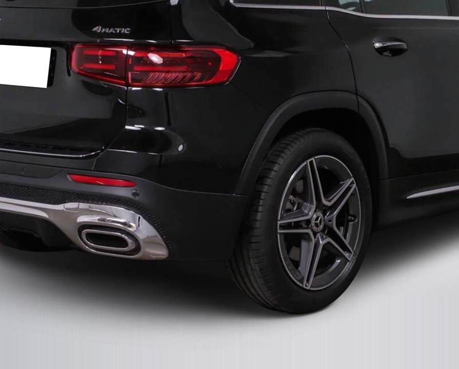 Mercedes-Benz GLB 250 4MATIC AMG Line - foto 10