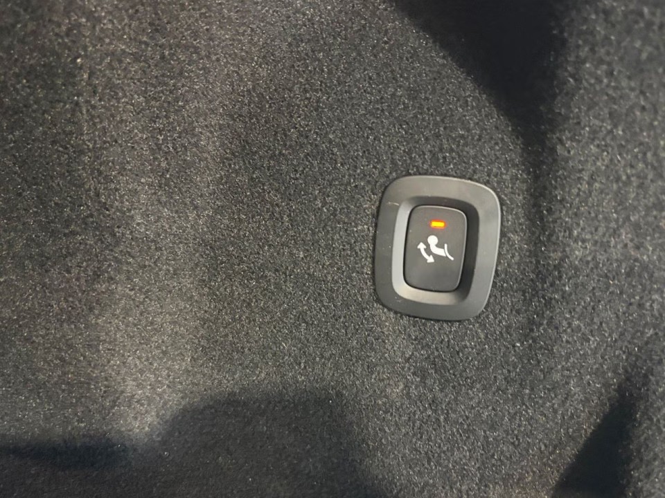 Volvo XC 60 T8 Recharge AWD Polestar Engineered - foto 16