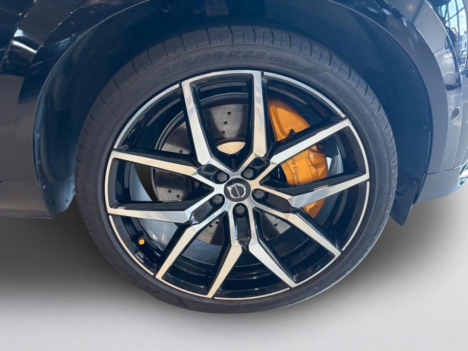 Volvo XC 60 T8 Recharge AWD Polestar Engineered - foto 18