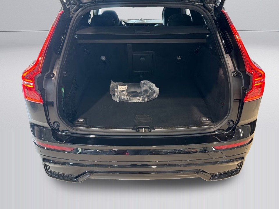 Volvo XC 60 T8 Recharge AWD Polestar Engineered - foto 17