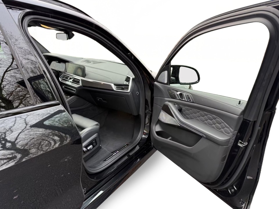 BMW X5 M Competition - foto 7