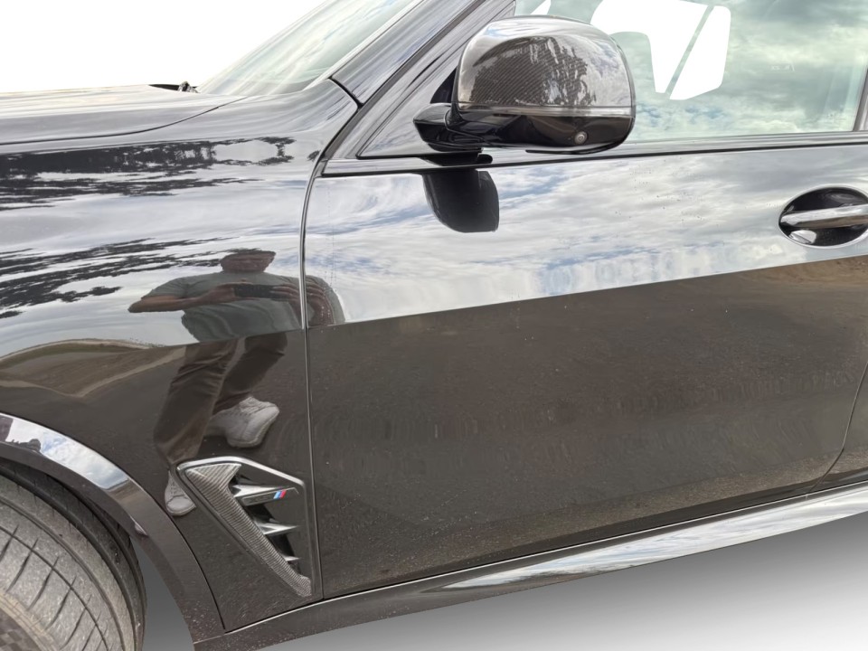 BMW X5 M Competition - foto 12