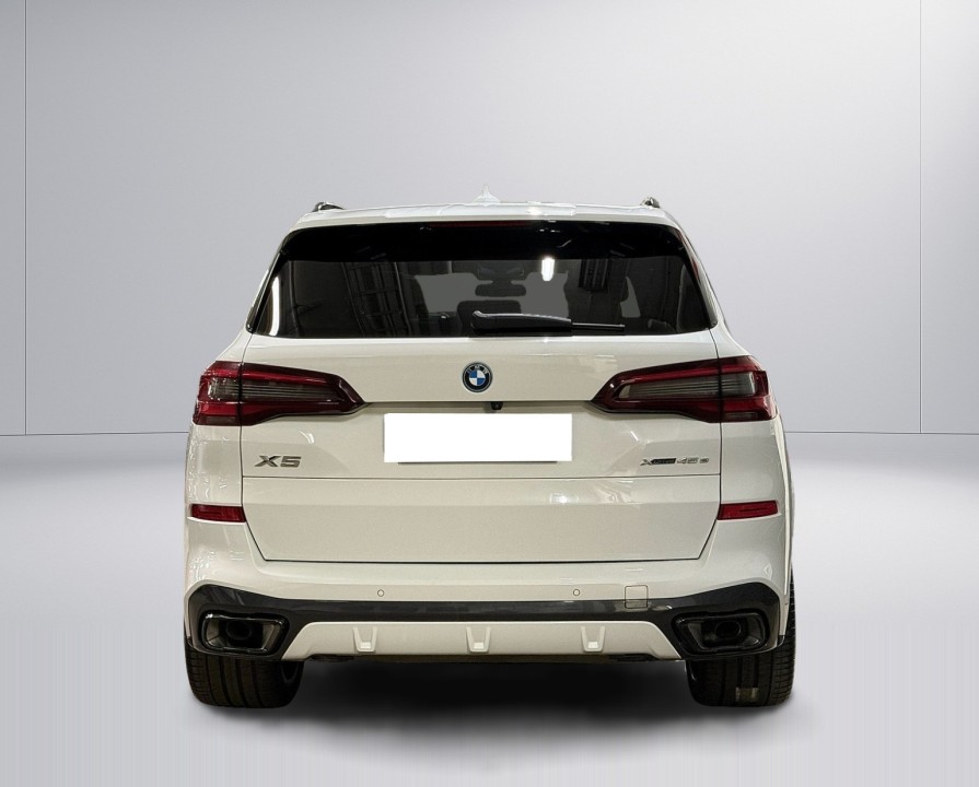 BMW X5 xDrive45e M-Sport (5)