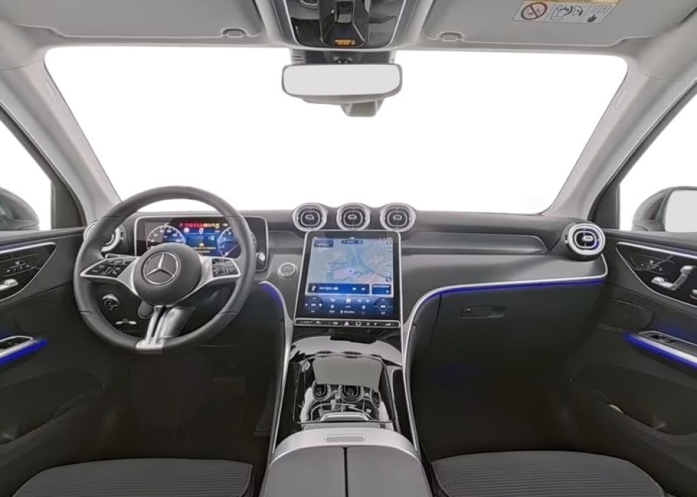 Mercedes-Benz GLC 200 4MATIC (4)