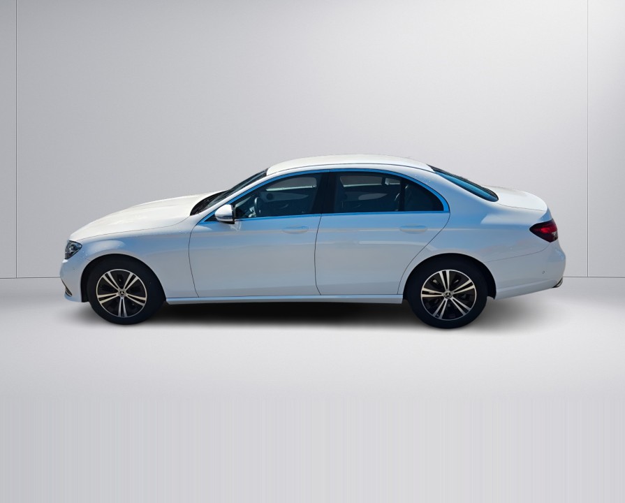 Mercedes-Benz E 220d 4MATIC Avantgarde (4)