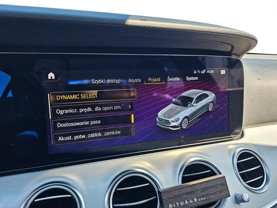 Mercedes-Benz E 220d 4MATIC Avantgarde - foto 12