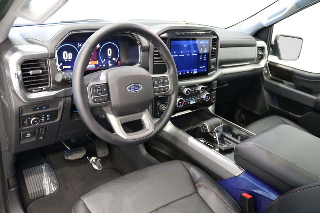 Ford F150 Lariat - foto 7