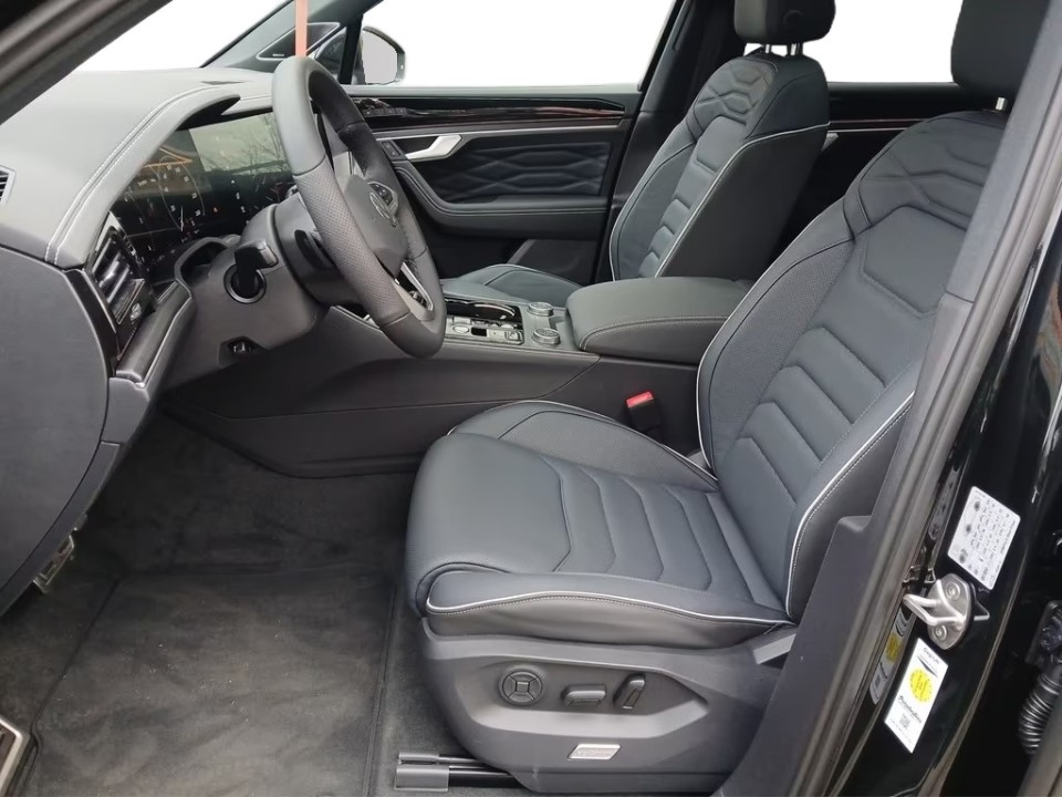 Volkswagen Touareg V6 TDI R-Line - foto 11