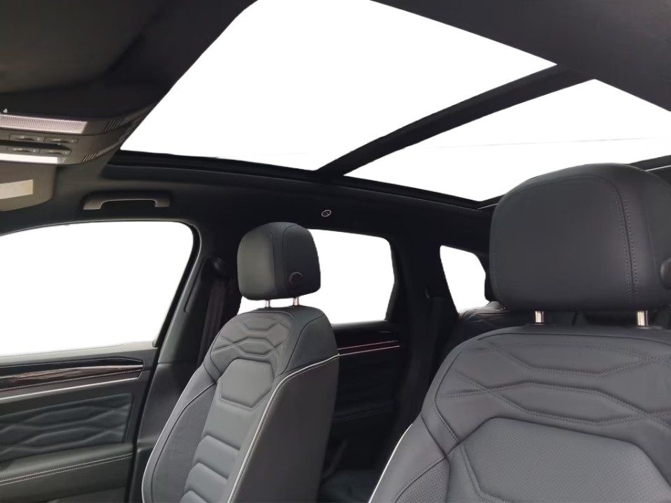 Volkswagen Touareg V6 TDI R-Line - foto 16