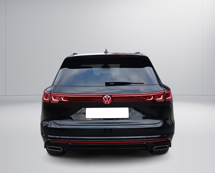 Volkswagen Touareg V6 TDI R-Line (4)