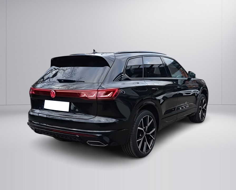 Volkswagen Touareg V6 TDI R-Line (3)