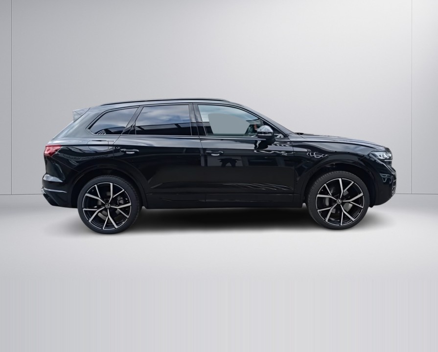 Volkswagen Touareg V6 TDI R-Line (2)