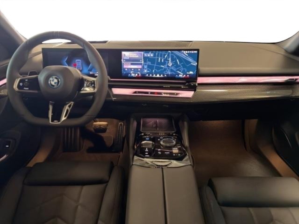 BMW i5 eDrive40 - foto 10
