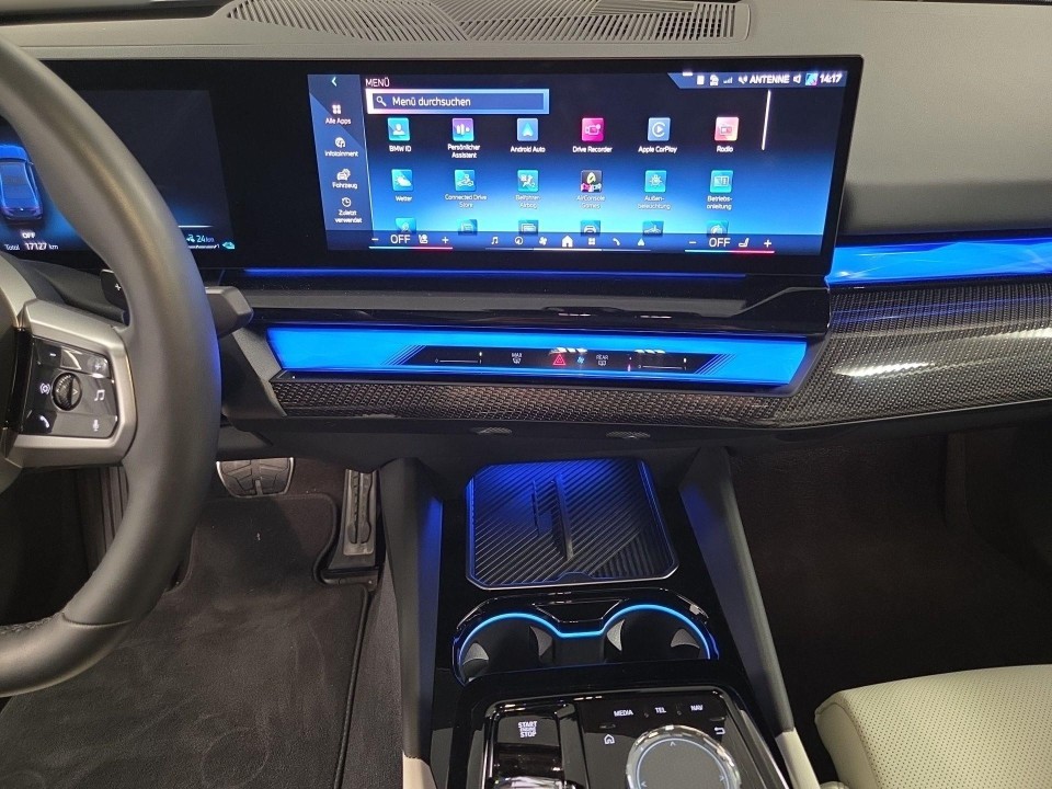 BMW Seria 5 550e xDrive M-Sport - foto 9