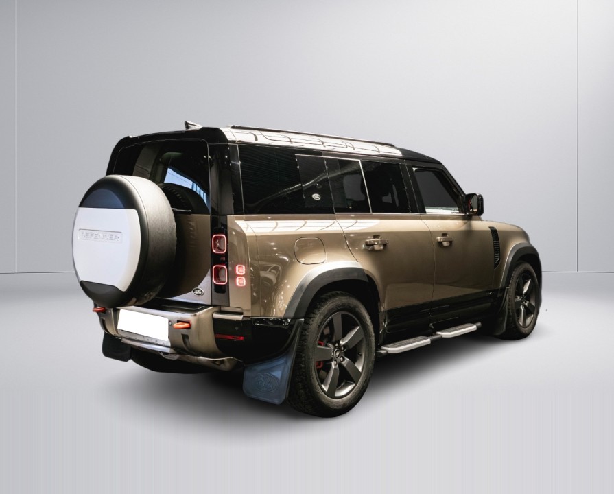 Land Rover Defender 110 X-Dynamic P400e (3)