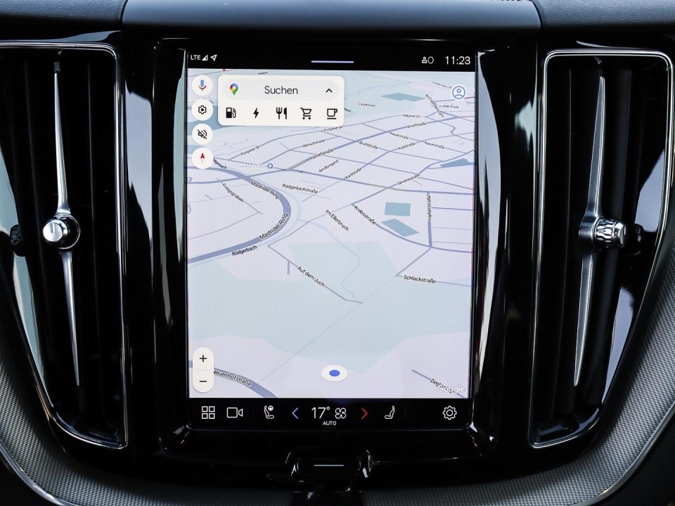 Volvo XC 60 T6 Recharge AWD Plus Dark - foto 8