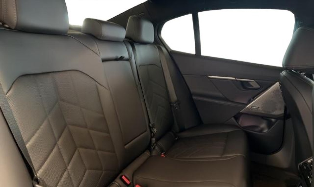 BMW i5 eDrive40 - foto 11