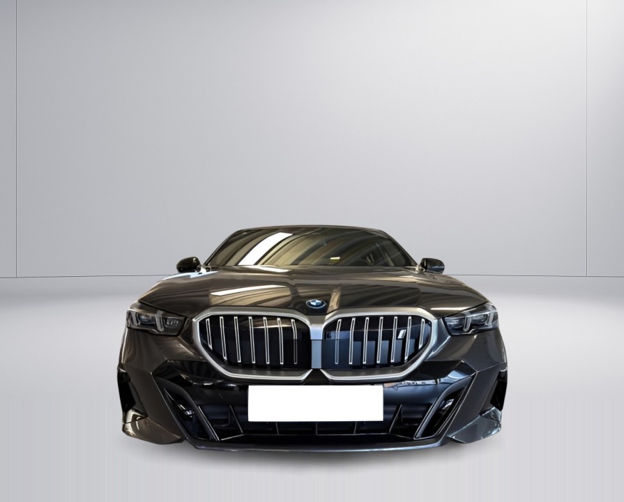 BMW i5 eDrive40 - foto 8