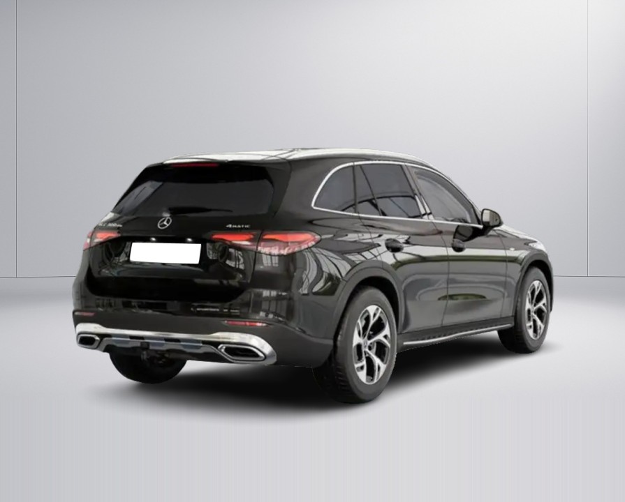 Mercedes-Benz GLC 300de 4MATIC Avantgarde (4)