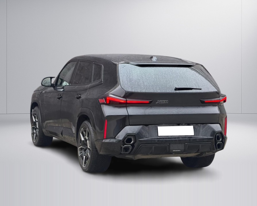 BMW XM 50e (5)
