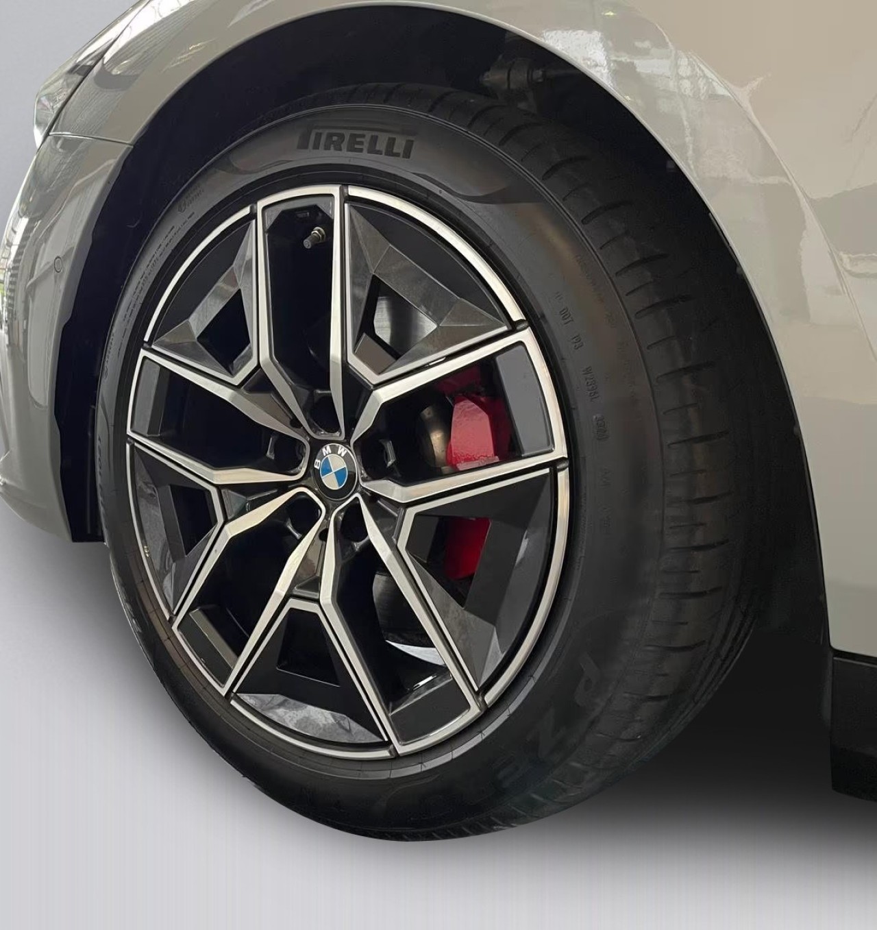 BMW Seria 5 520d M-Sport - foto 17