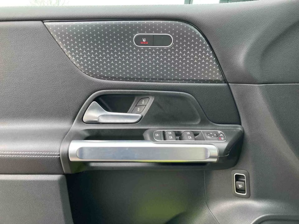 Mercedes-Benz GLB 220 4MATIC - foto 11