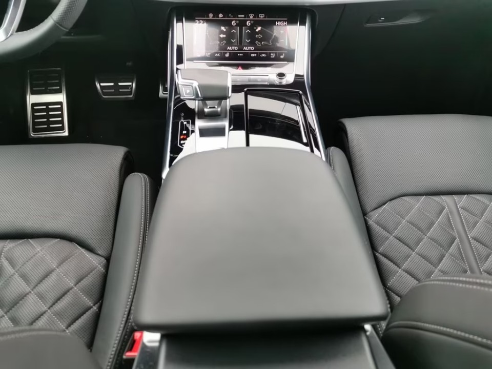 Audi Q8 50TDI quattro tiptronic S-Line - foto 7
